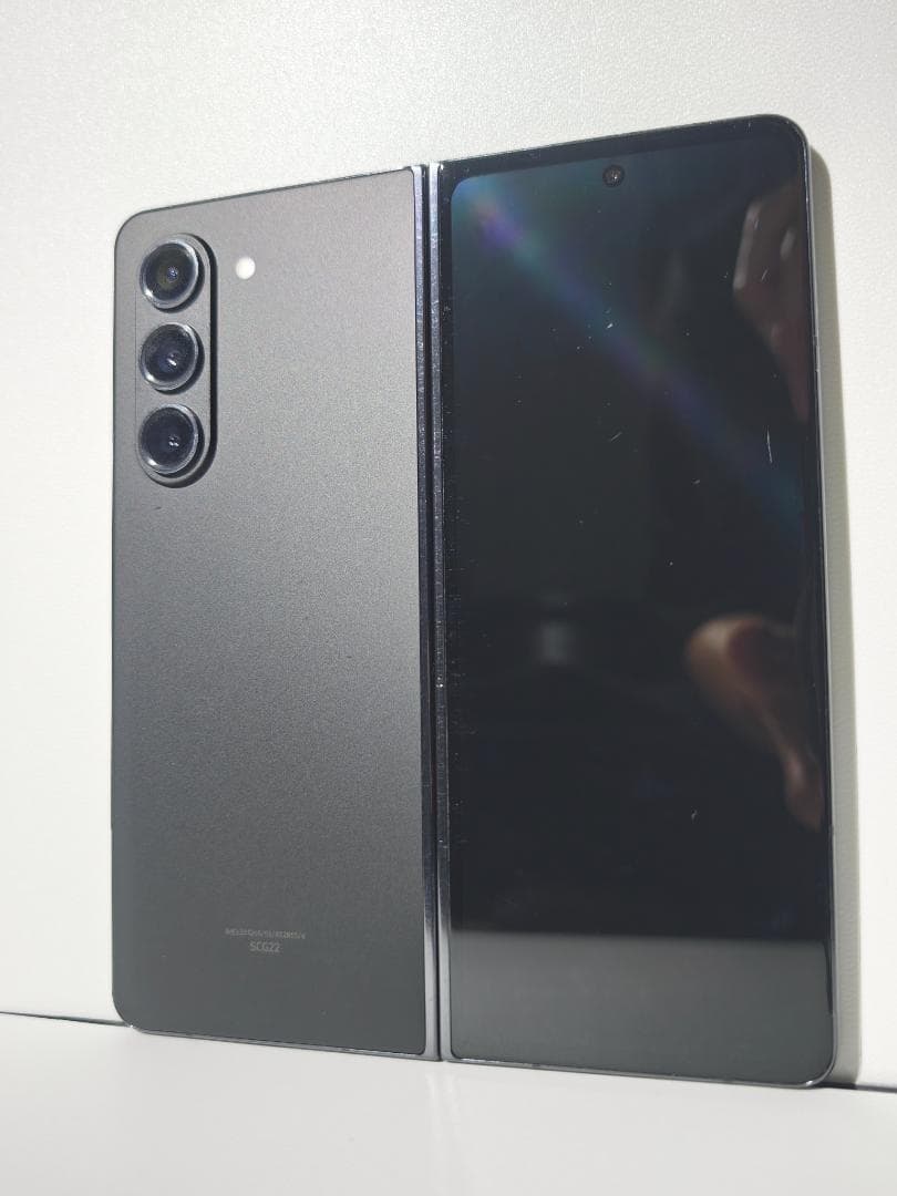 フィルム・ケース付│Galaxy Z Fold5 256GB auSIMフリー