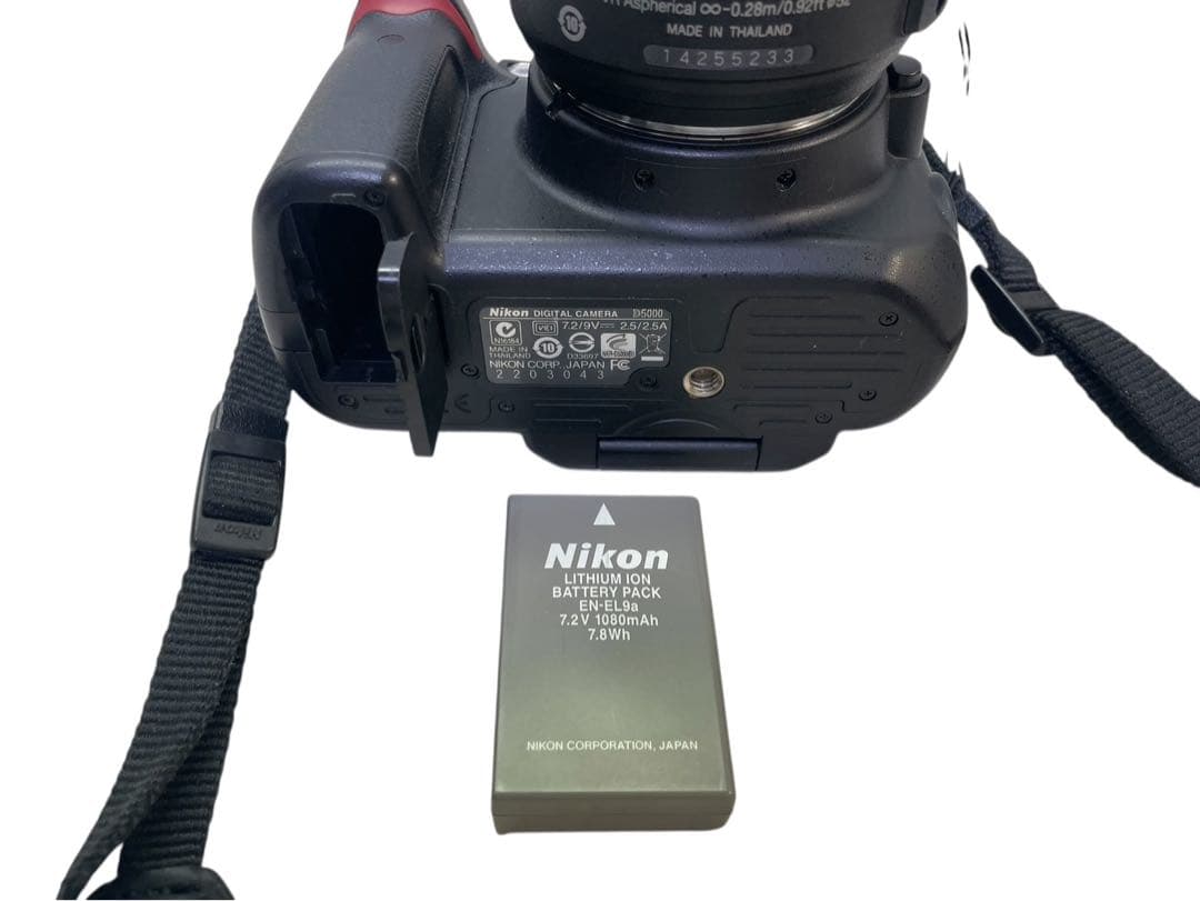 Nikon デジタル一眼レフカメラ D5000 レンズセット