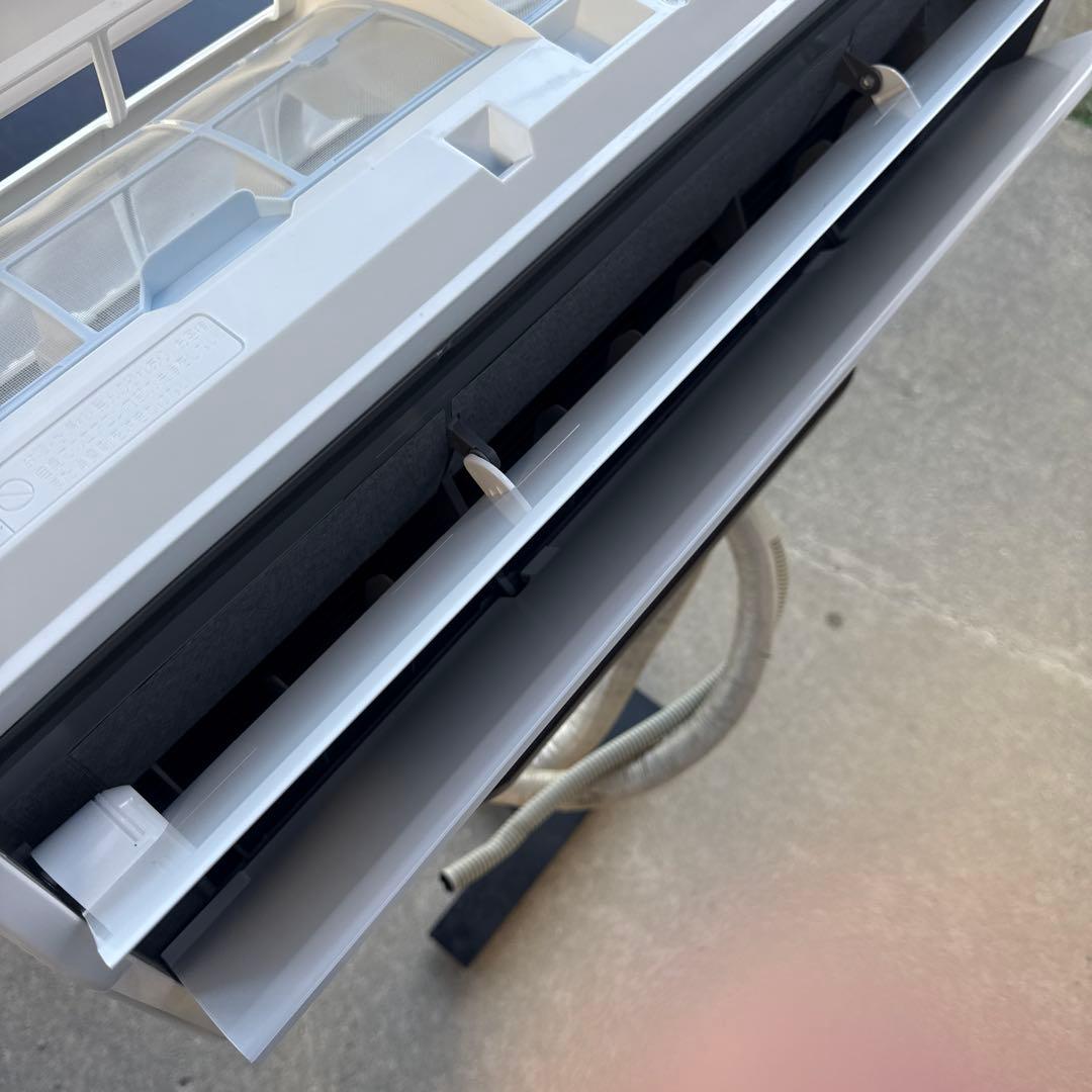 富士通 エアコン 2.2kw ～8畳 2022年nocria AS-C222M