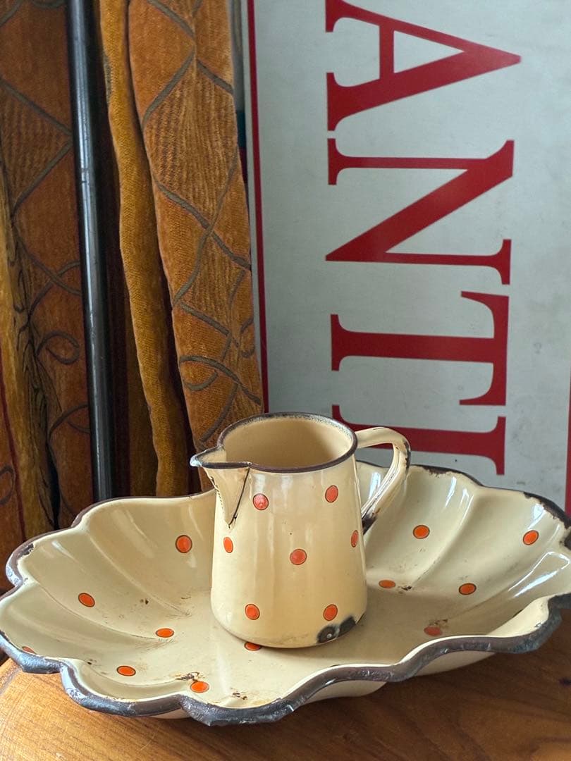 フランス　アンティーク　ホーロー　ピッチャー　ジャグ　ポルカ　ドット　水玉　レア