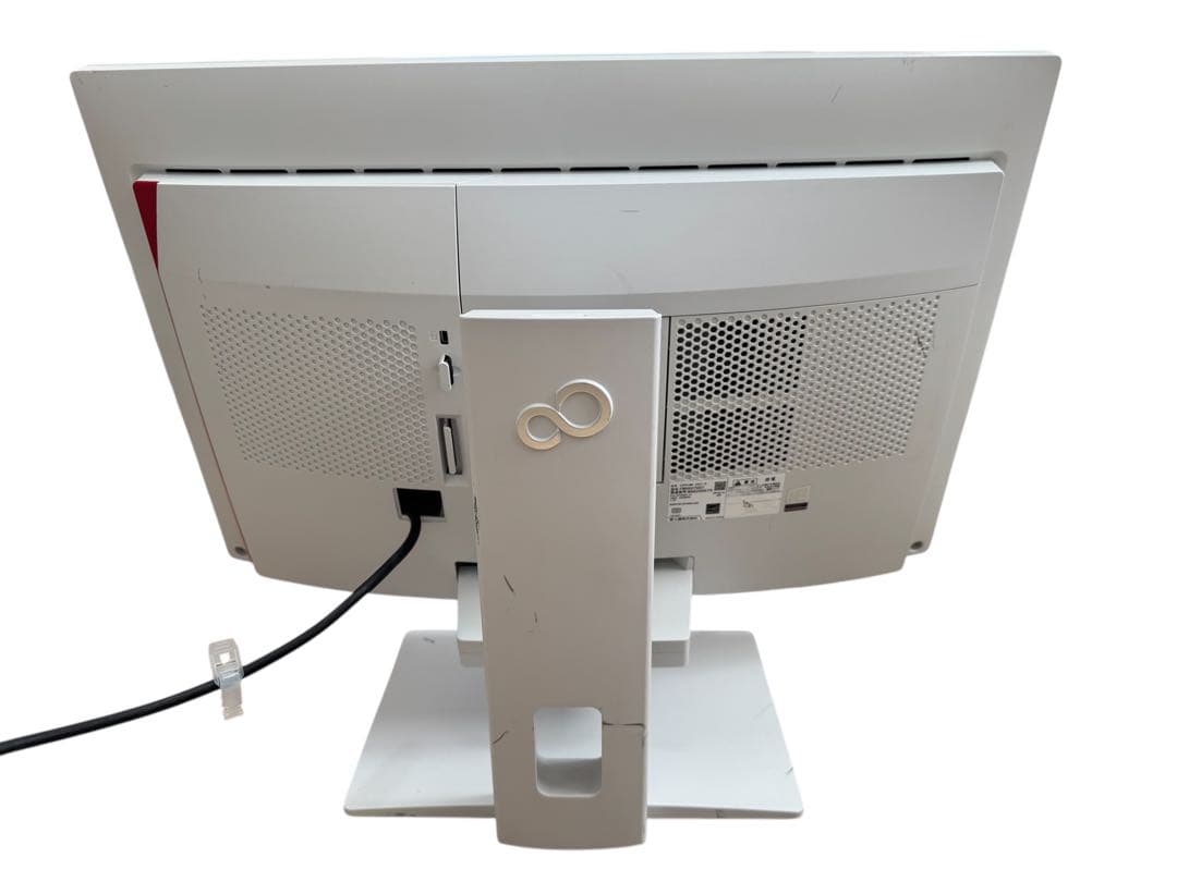 富士通一体型PC✨第7世代❗️corei5✨SSD搭載✨メモリ8GB❗️