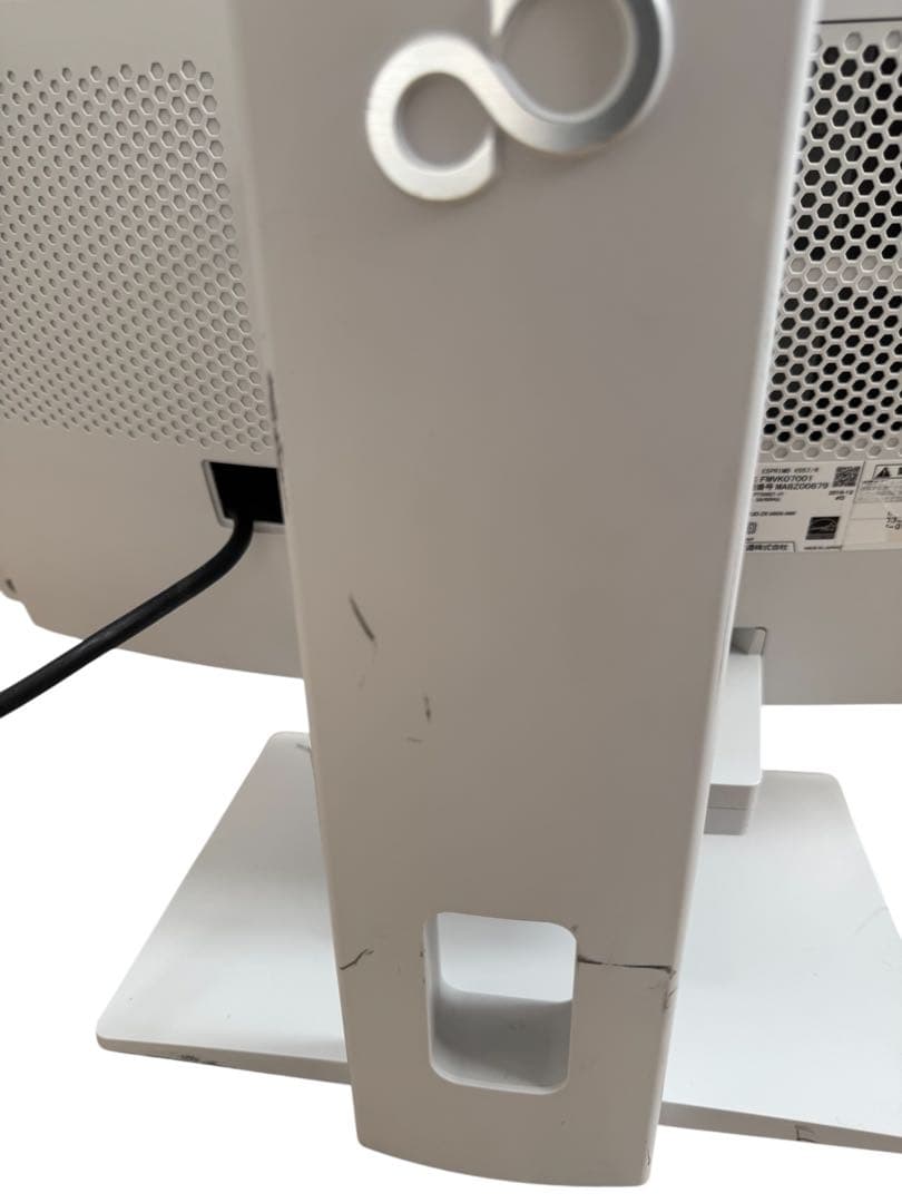 富士通一体型PC✨第7世代❗️corei5✨SSD搭載✨メモリ8GB❗️