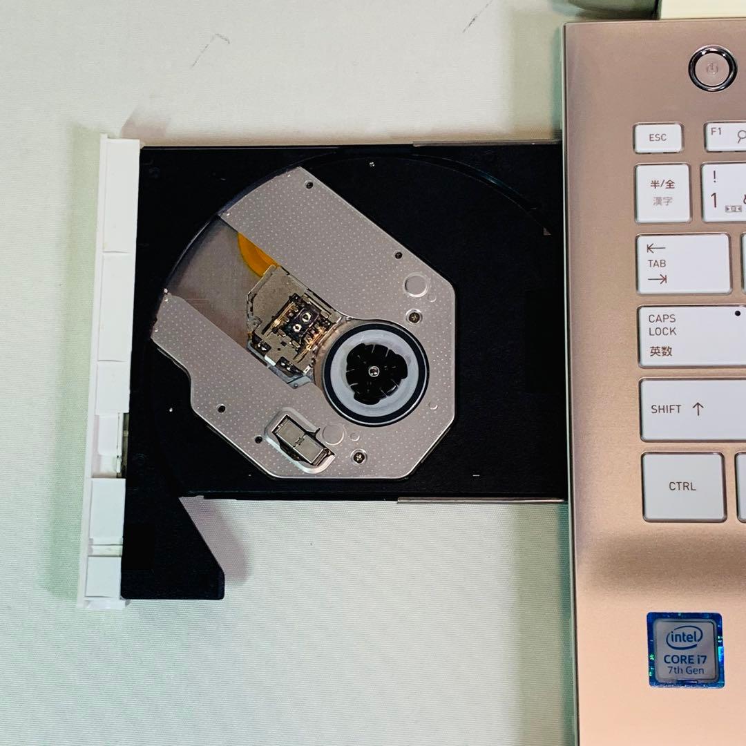 薄型✨Core i7✨SSD1TB✨32GB✨Office✨東芝✨ノートパソコン