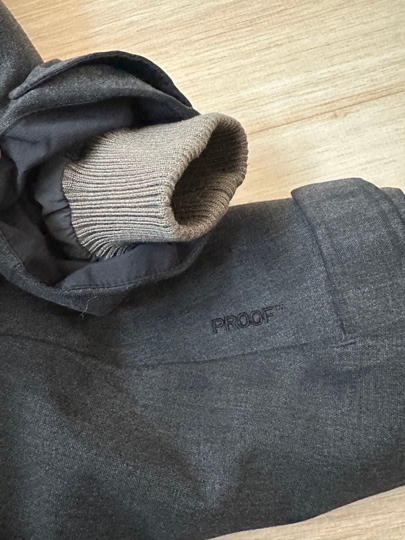 ホグロフス コート レディース