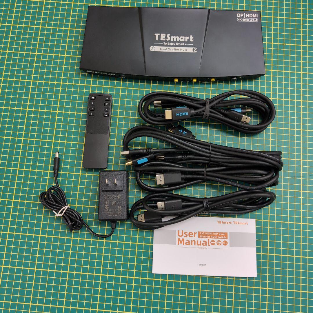 KVM スイッチ
