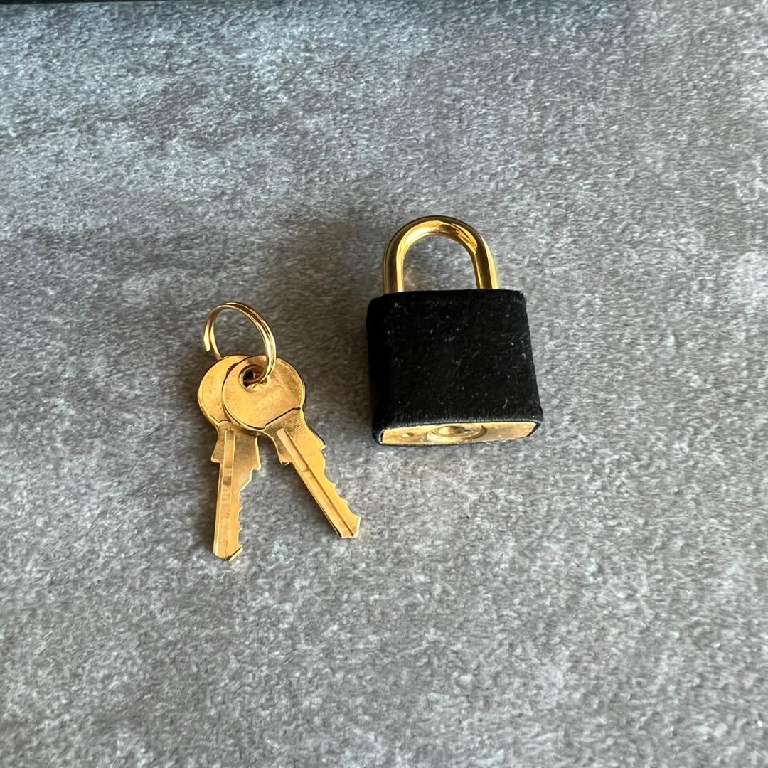 ✨極美品✨ MORABITO モラビト オルセー ハンドバッグ サテン　 黒