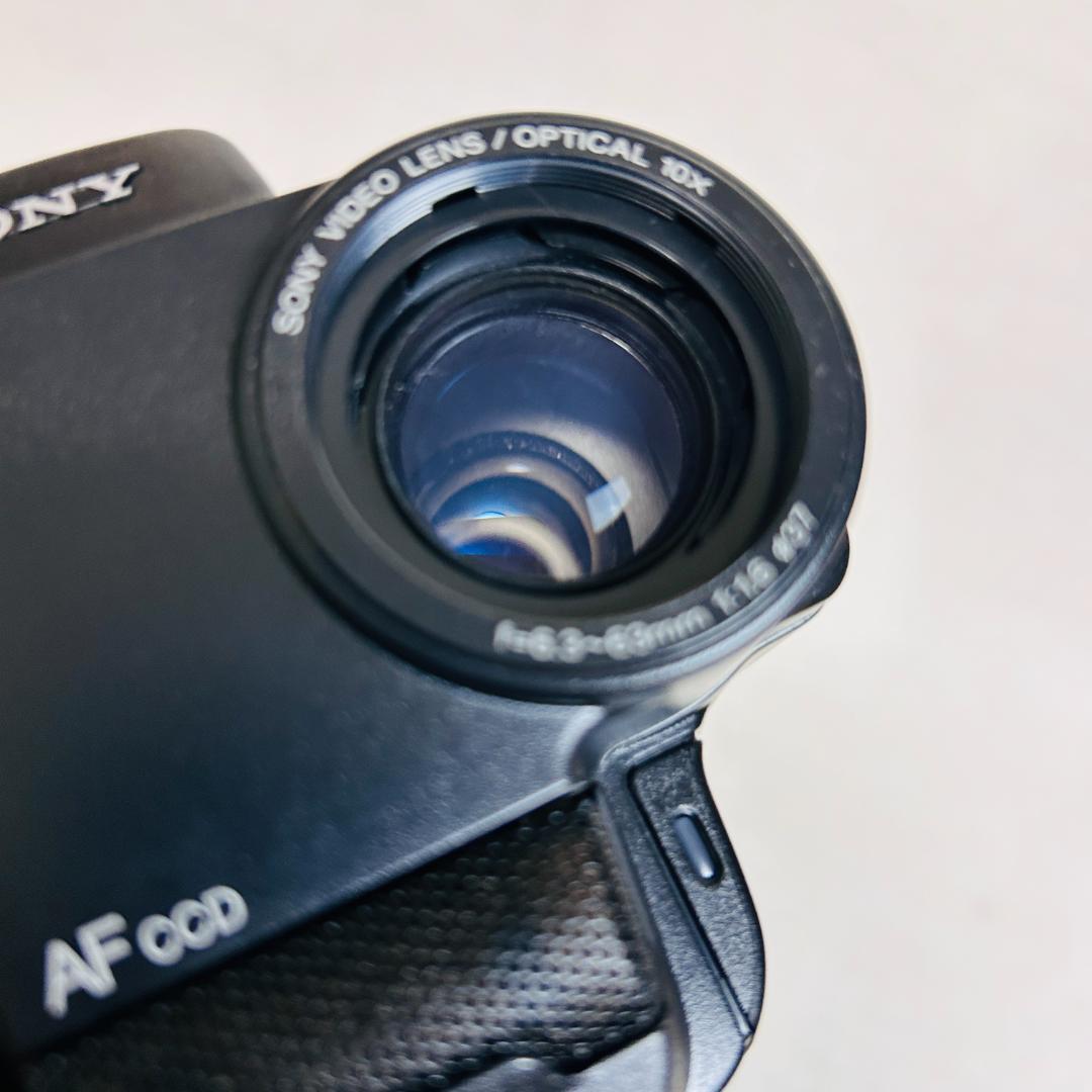 SONY CCD-TR250 8mmビデオカメラ ハンディカム video8