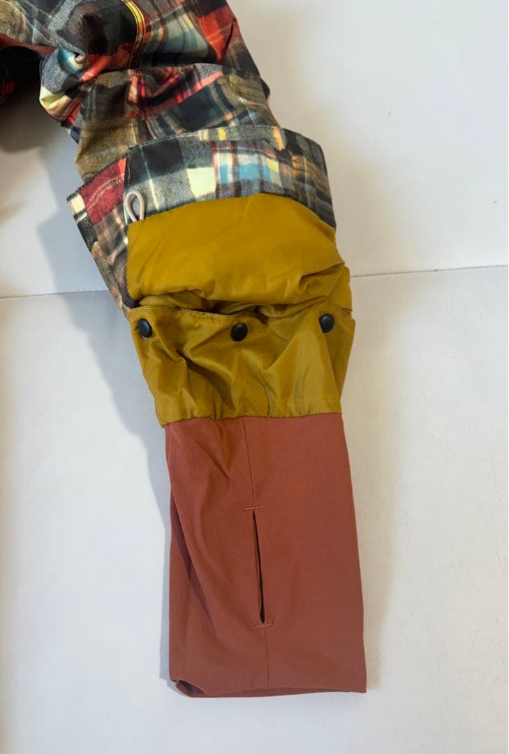 【新品】BURTONバートン ウエア レディース　機能抜群