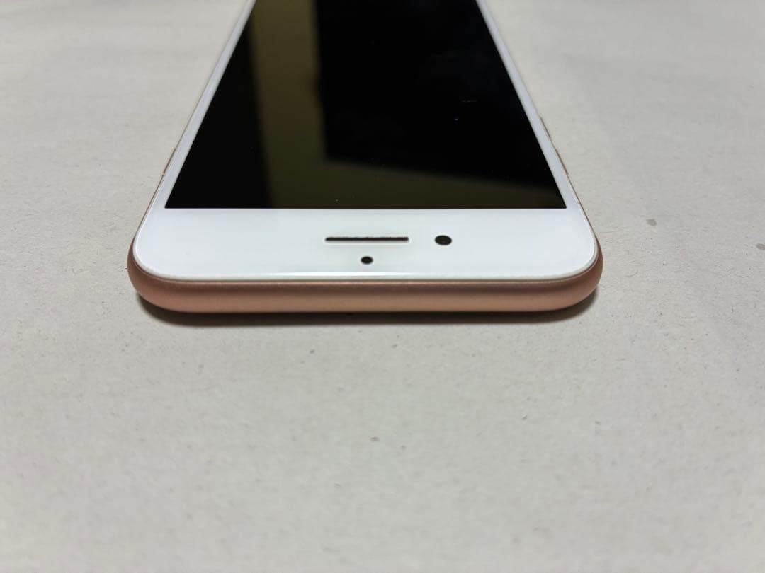 P*h様 iPhone 8本体