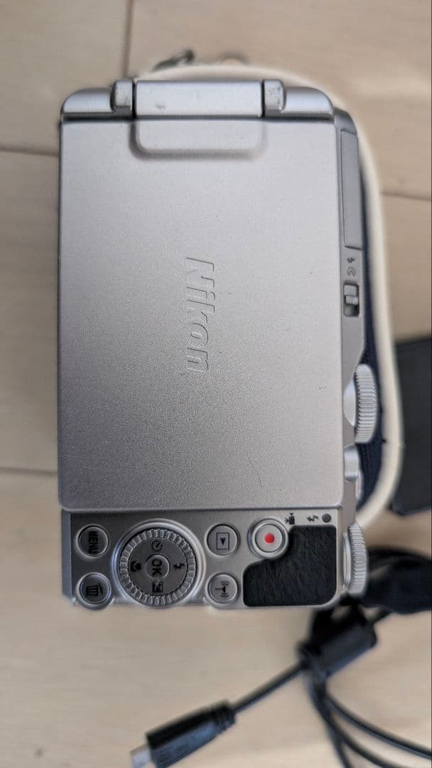 M　Nikon COOLPIX S9900 コンパクトデジタルカメラ