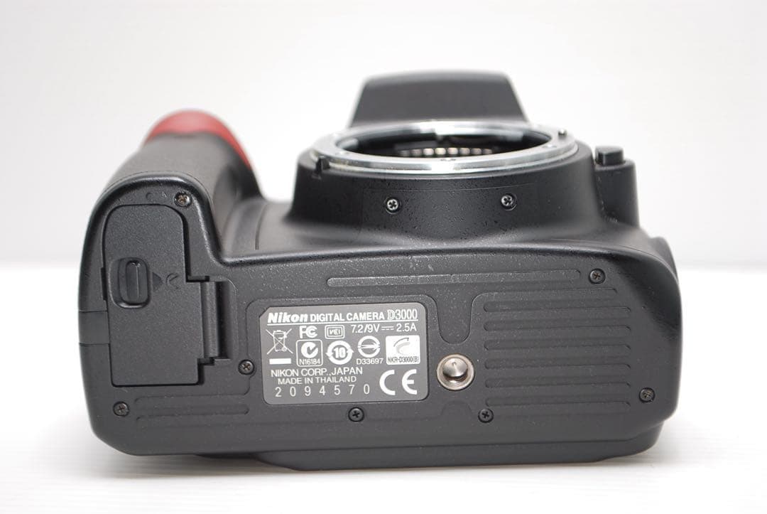 ⭐︎Nikon D3000⭐︎ダブルレンズセット美品 軽量アンドコンパクト