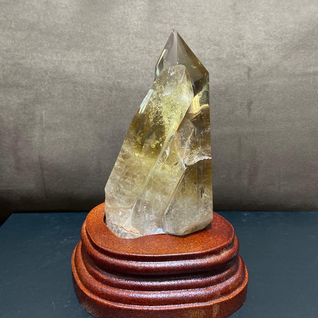 天然石⭐︎ゼウスクォーツ　木製台座付き