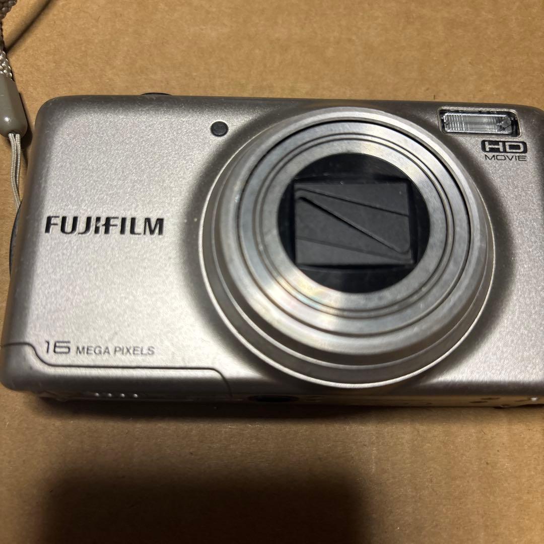 (442) FUJIFILM 15メガピクセル デジタルカメラ 15%off