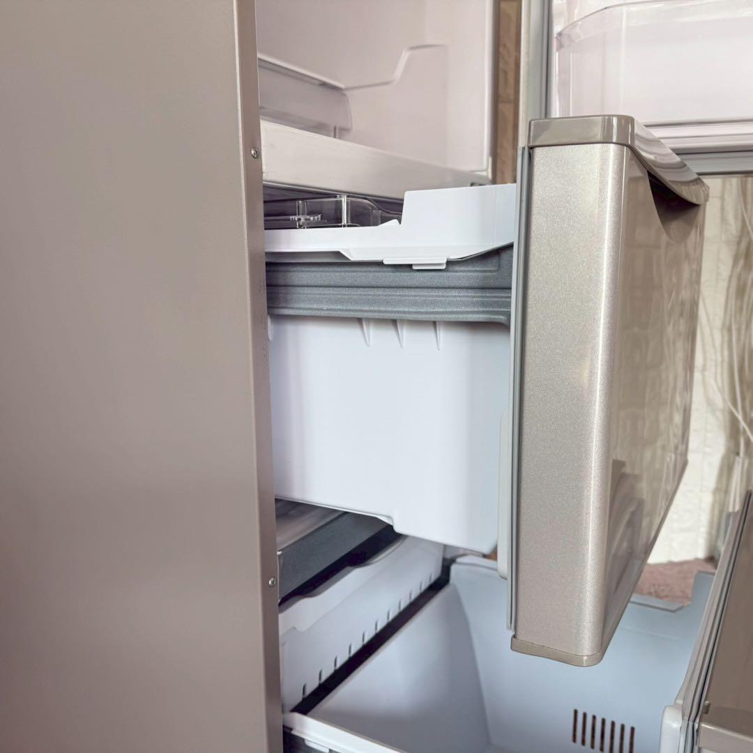 冷蔵庫・冷凍庫 Pratik