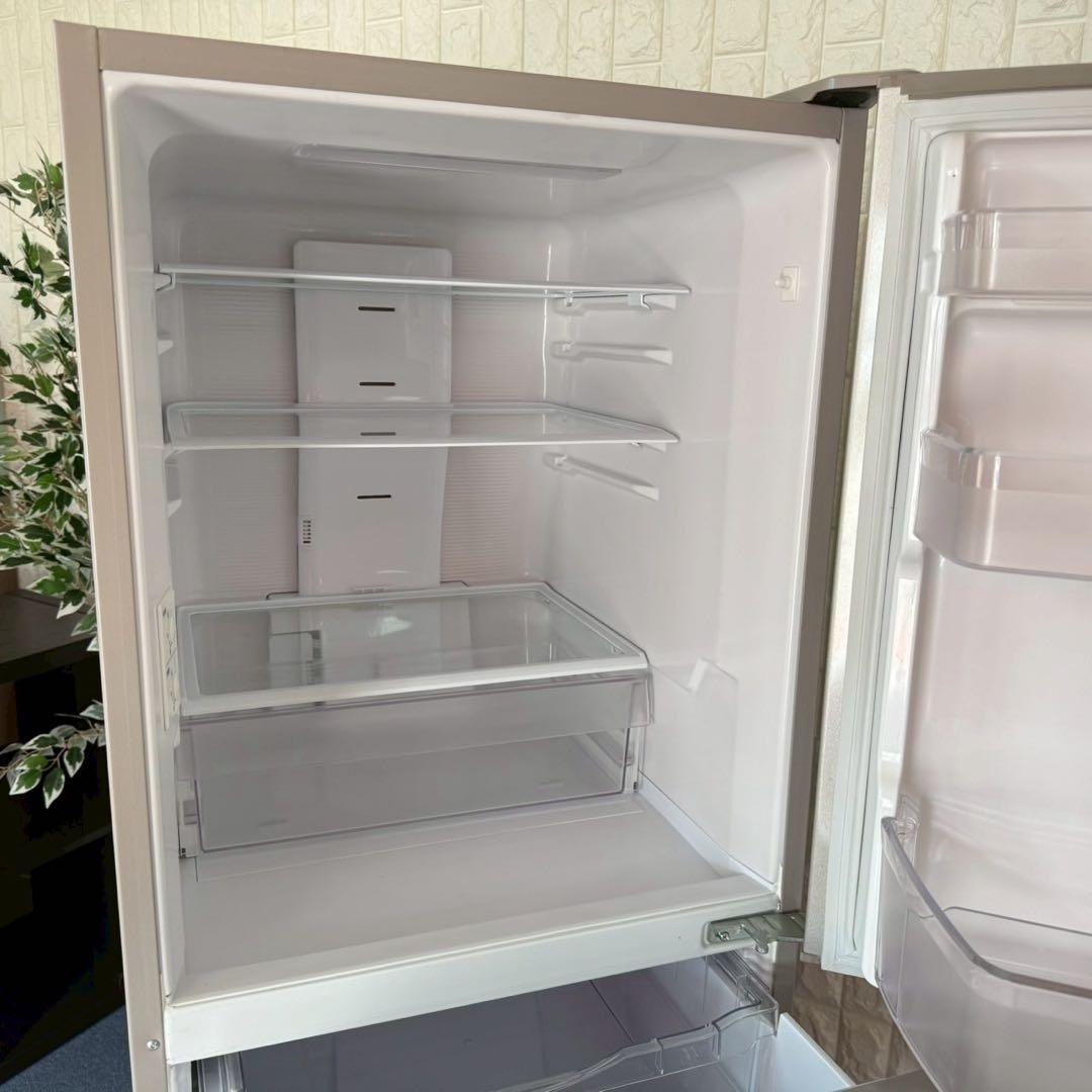 冷蔵庫・冷凍庫 Pratik