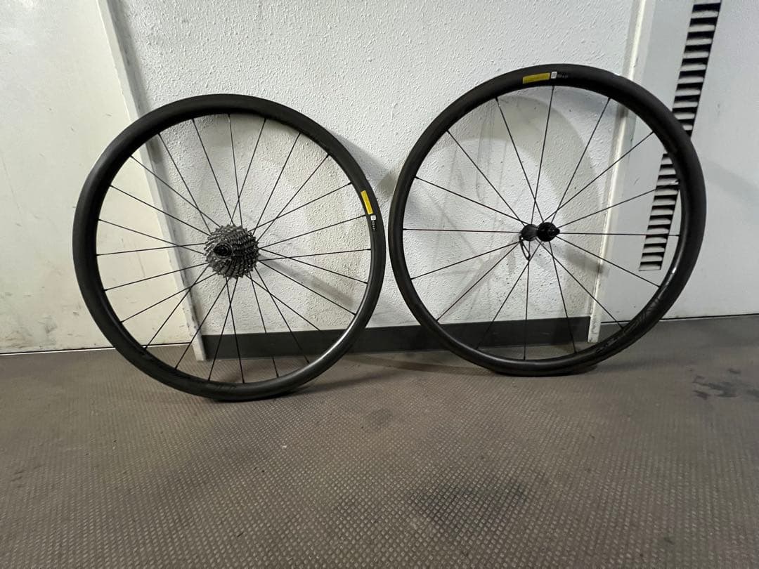 roval rapide clx32 クリンチャー