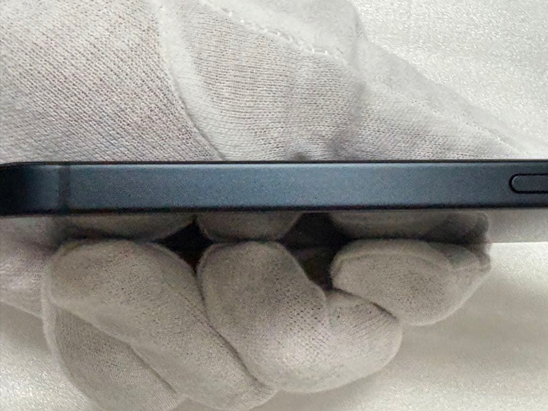 【極・美品】iPhone13mini／128GB／ミッドナイト（ブラック）