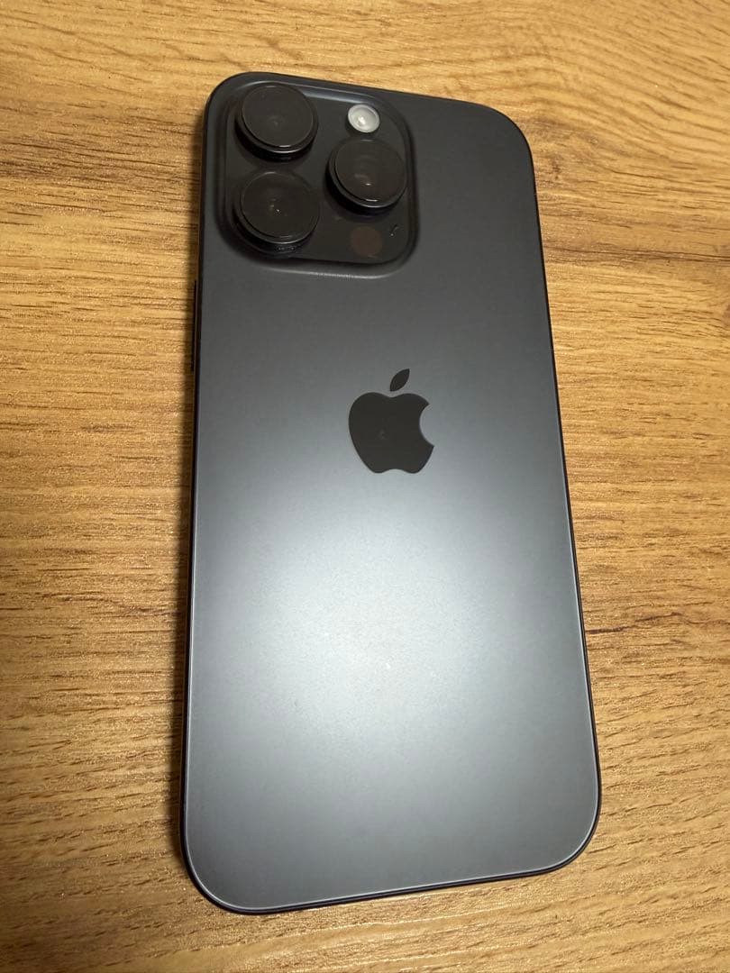 iPhone 16 Pro ブラックチタニウム512GB