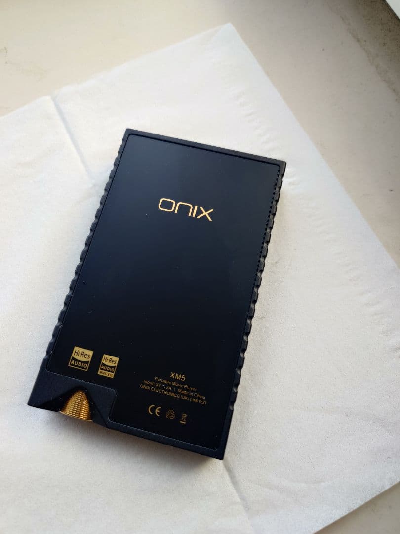 Onix Overture XM5 ポータブルプレーヤー（ケース＋32GB）