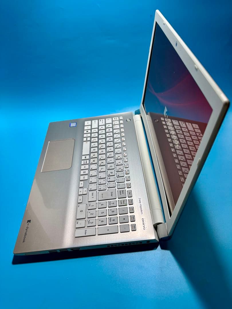東芝 dynabook T65/GG i7 8550U SSD 2TB 32GB