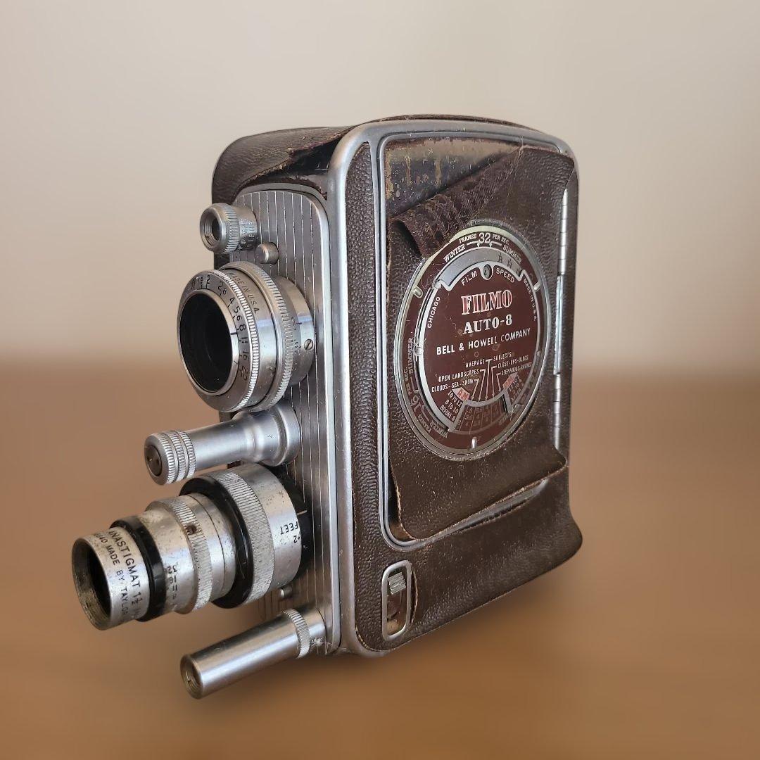Bell & Howell AUTO-8 8mmカメラ