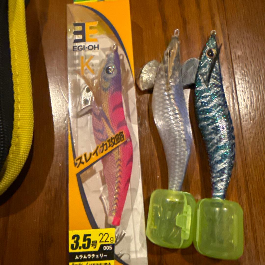 ヤマシタエバーグリーン中古3.5号エギ12点＋ケース