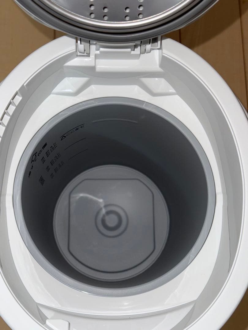 【即日発送】【新品未使用】象印マホービン EE-DF50-WA スチーム式加湿器