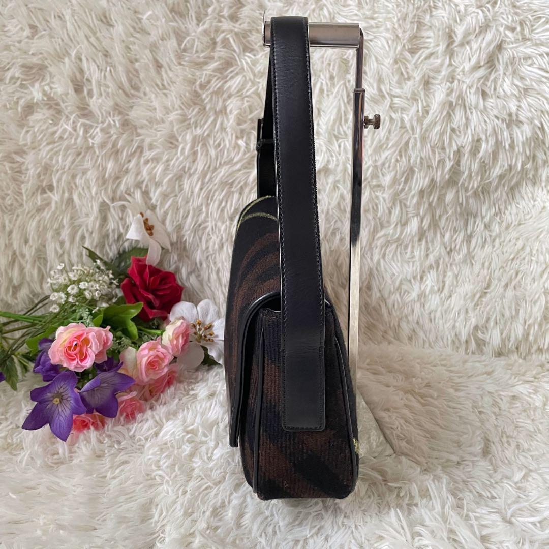 BURBERRYバーバリーブラックノバチェックウール×レザーワンショルダーバッグ