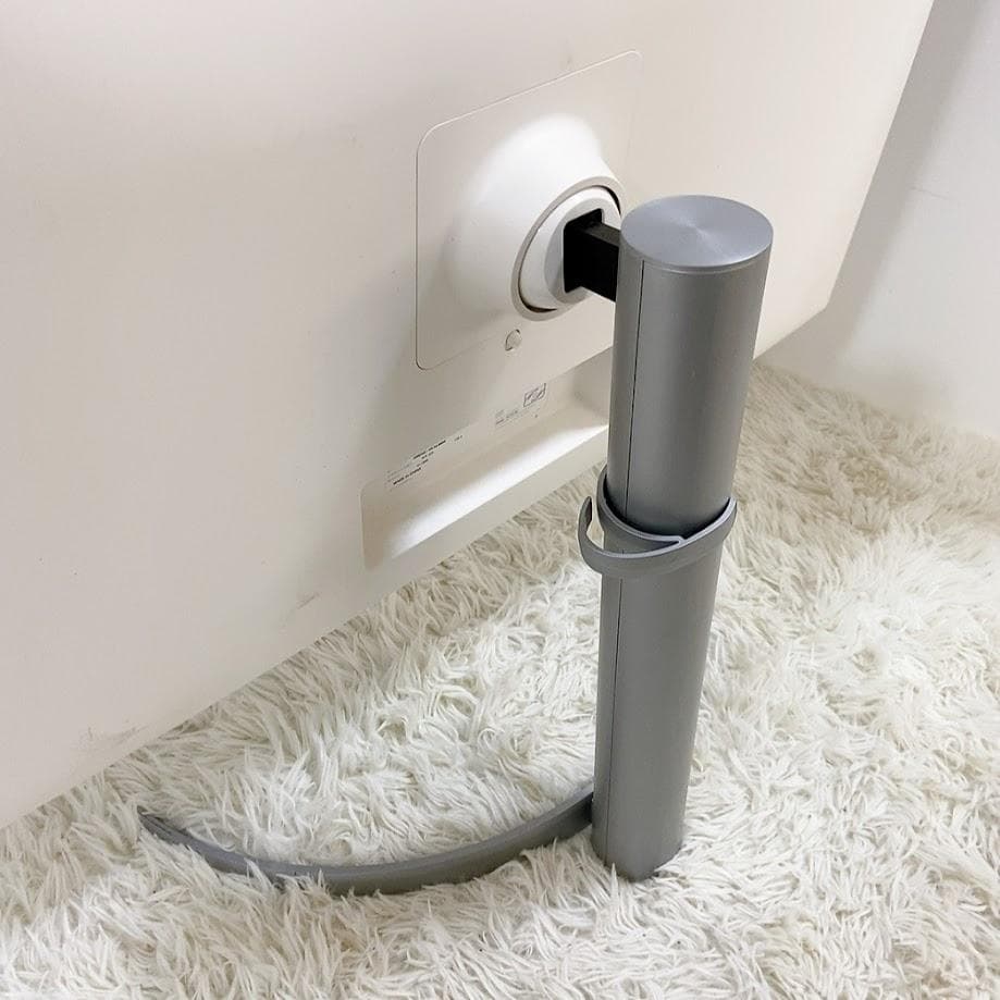 LG 32SQ730S 液晶モニター 4K 31.5型 VAパネル ワイド★