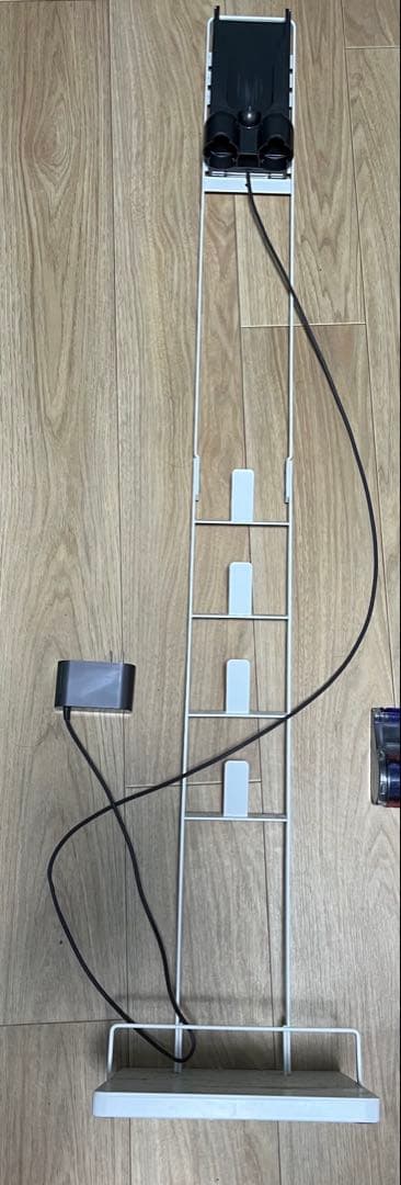 Dyson ダイソンコードレスクリーナー SV12 フロアドックセット 動作品