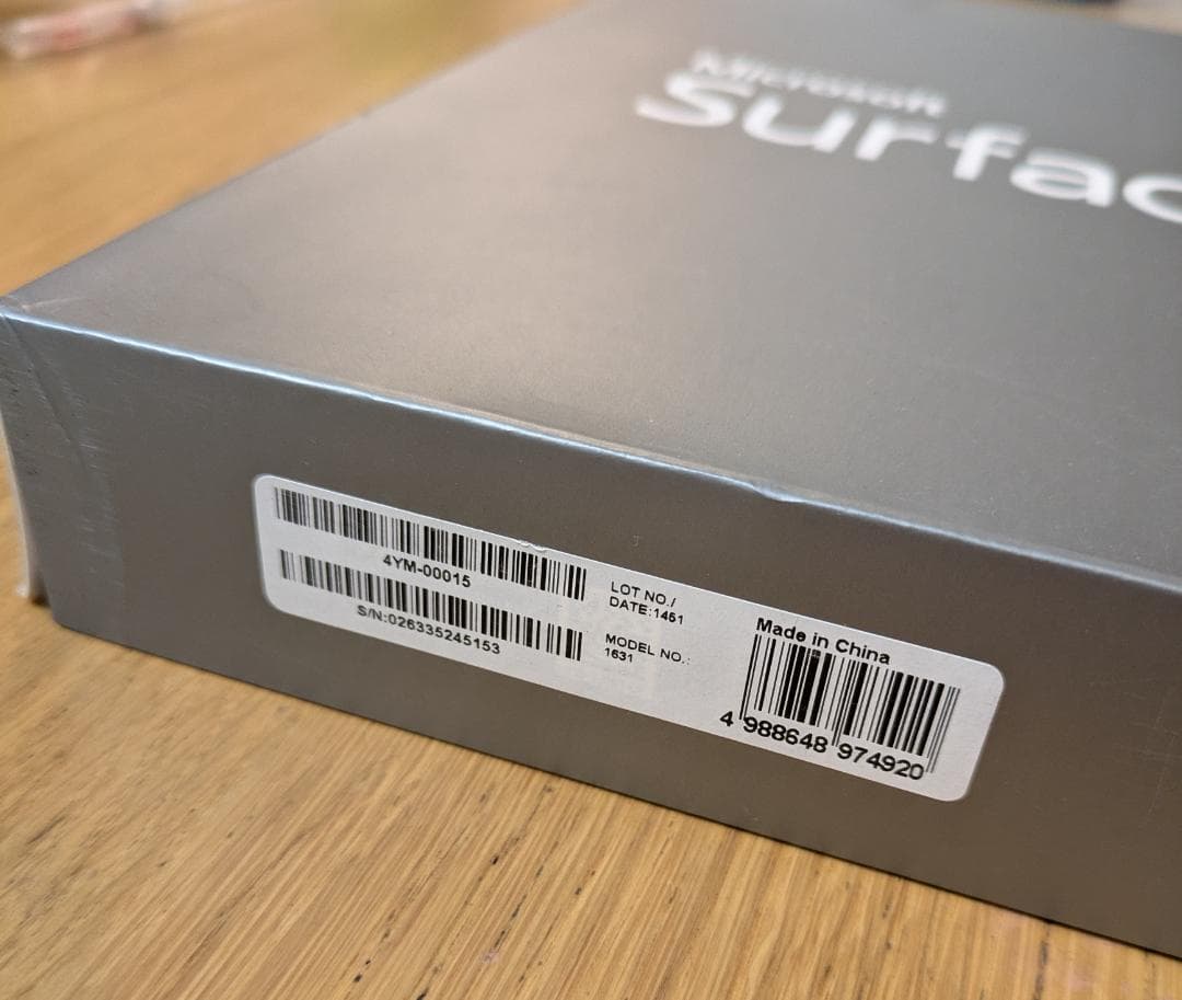 SurfacePro3 Core i3 ４GB 64GB ペン・Officeなし