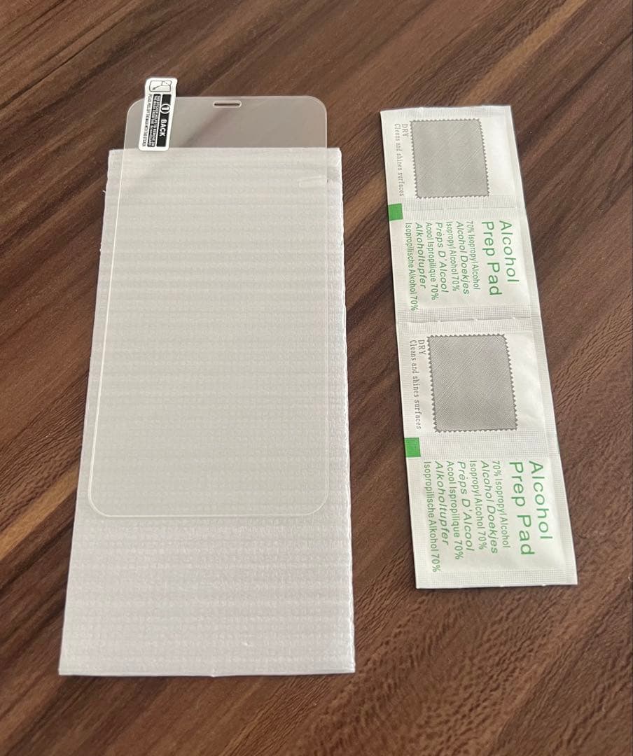 美品 iPhone XR 128GB RED 赤 保護フィルム2枚 ケース付