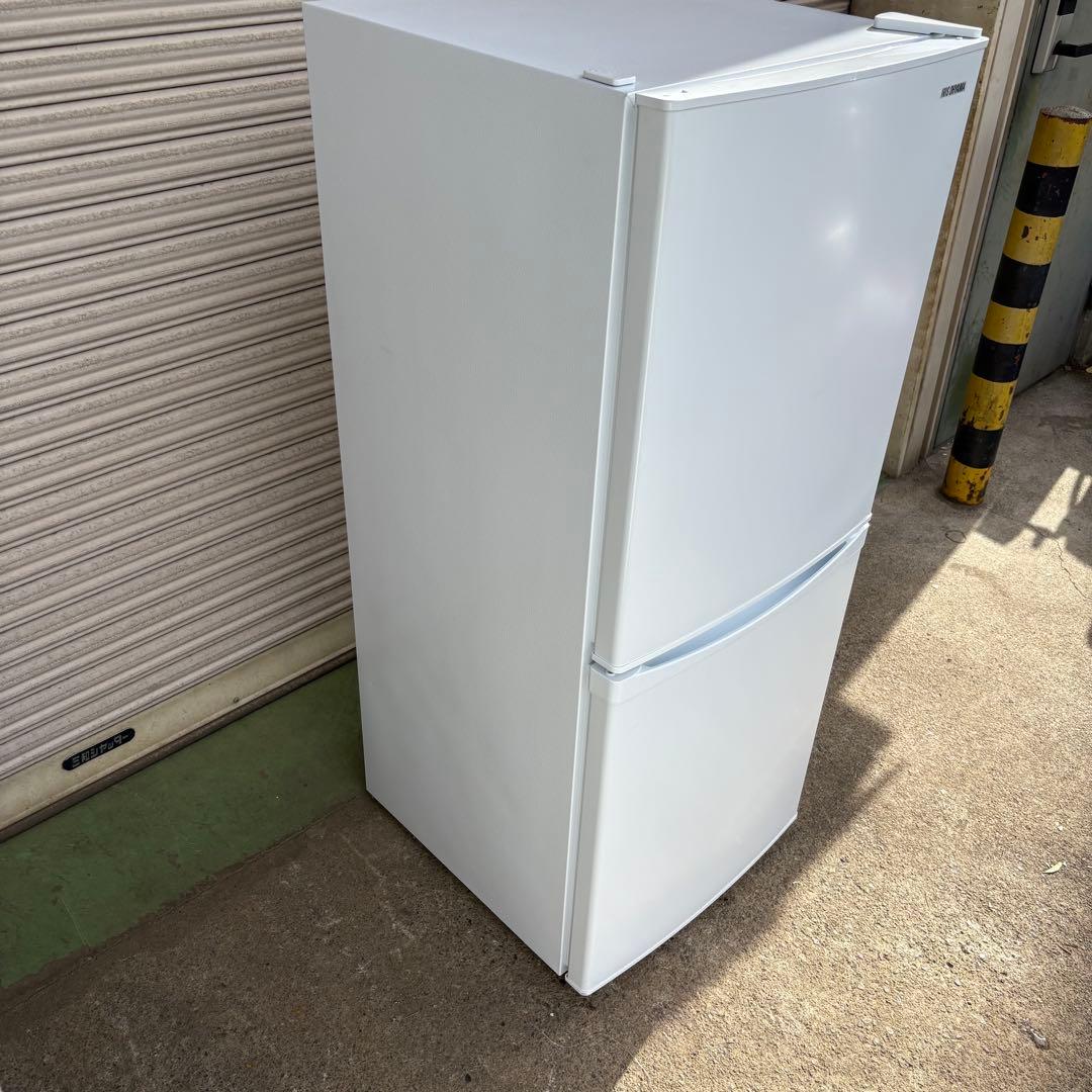 アイリスオーヤマ ノンフロン 142L冷蔵庫 IRSD-14A-W 2023年製