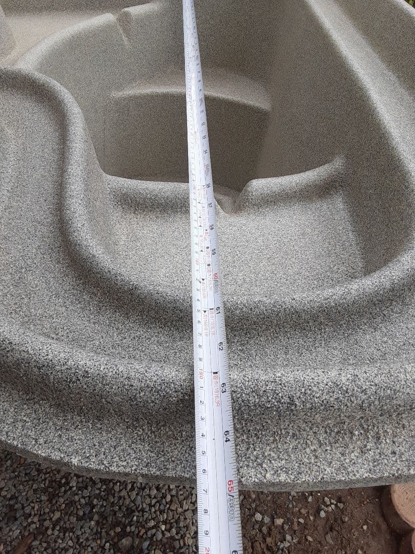 みかげ調プラ池