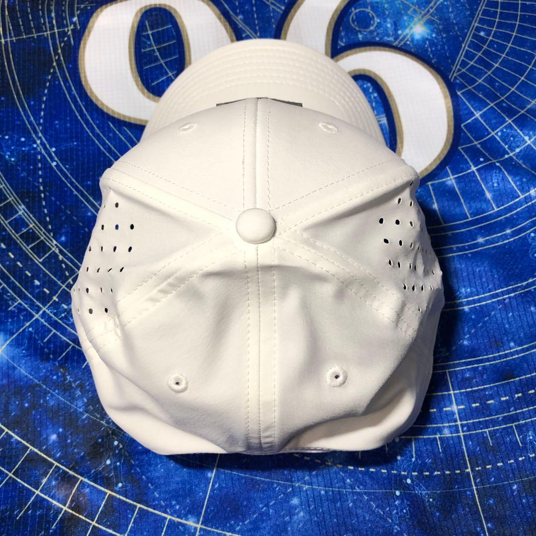 横浜DeNAベイスターズ　バウアー　BAUER OUTAGE　キャップ　ホワイト