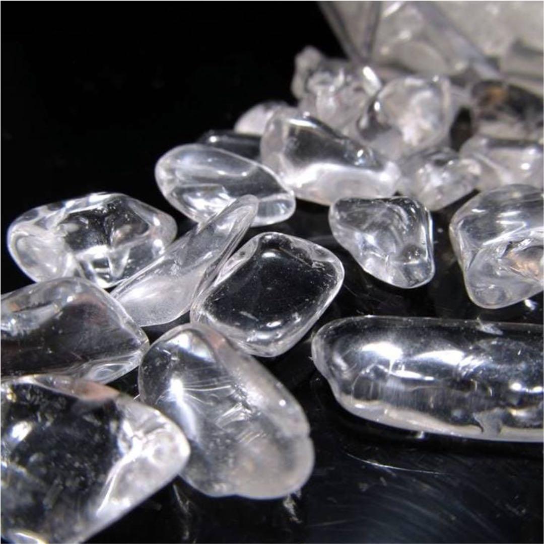 ★特別ご奉仕★全てを清める【2kgブラジル産クリスタルクォーツ天然水晶さざれ】❤️