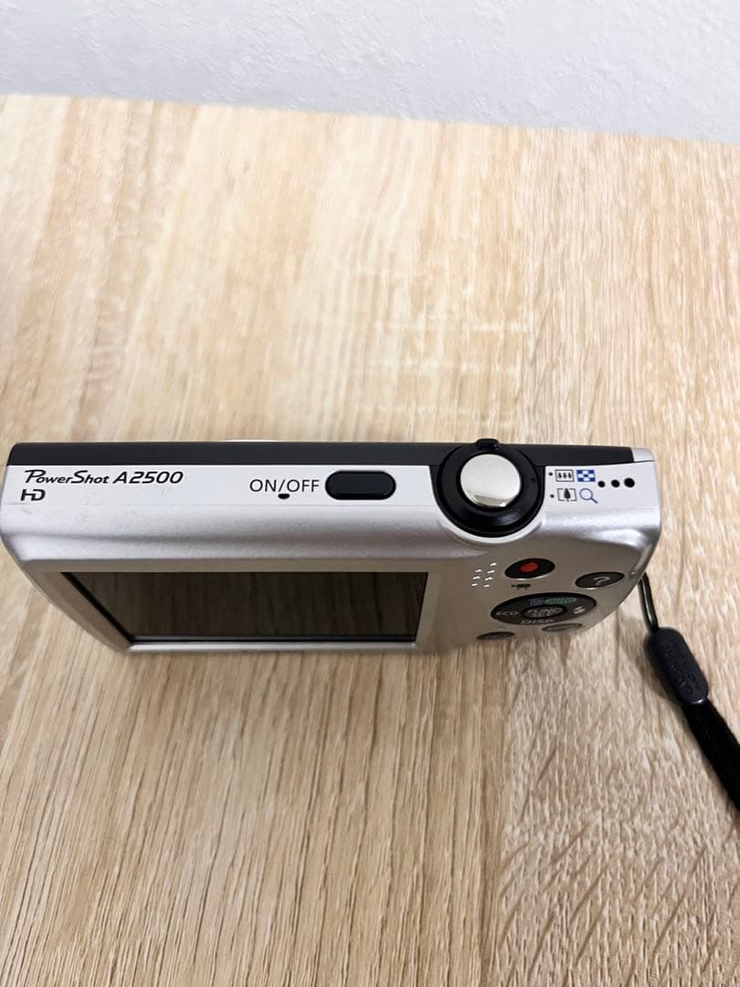 Canon PowerShot A2500 デジカメ　コンパクトデジタルカメラ