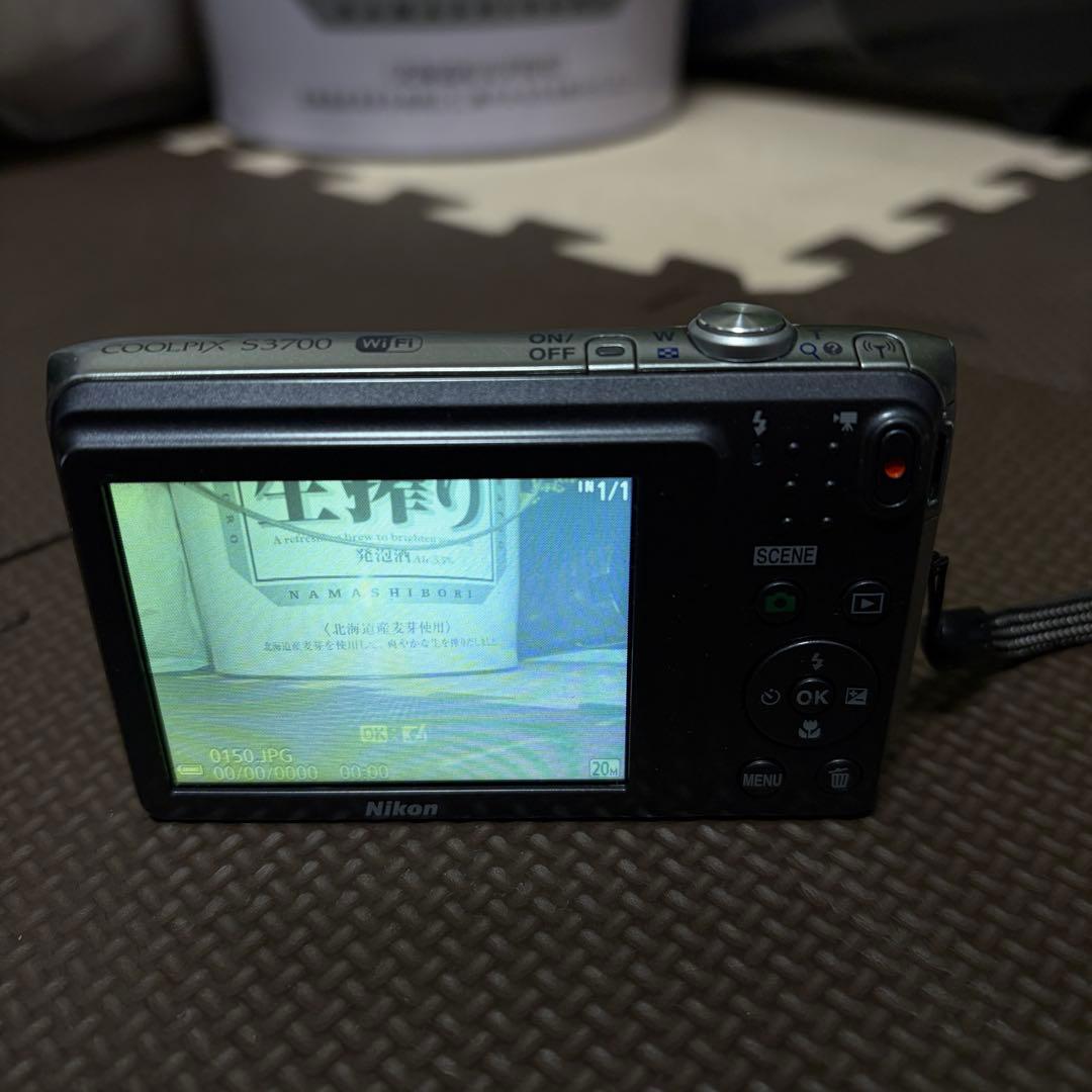 Nikon COOLPIX S3700 デジタルカメラ