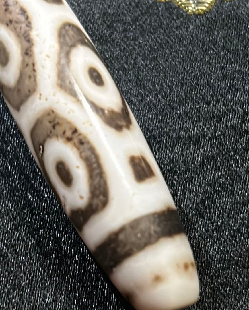 龍眼天珠　ハンドメイド品／送料込　匿名発送／チベット　天珠　お守り