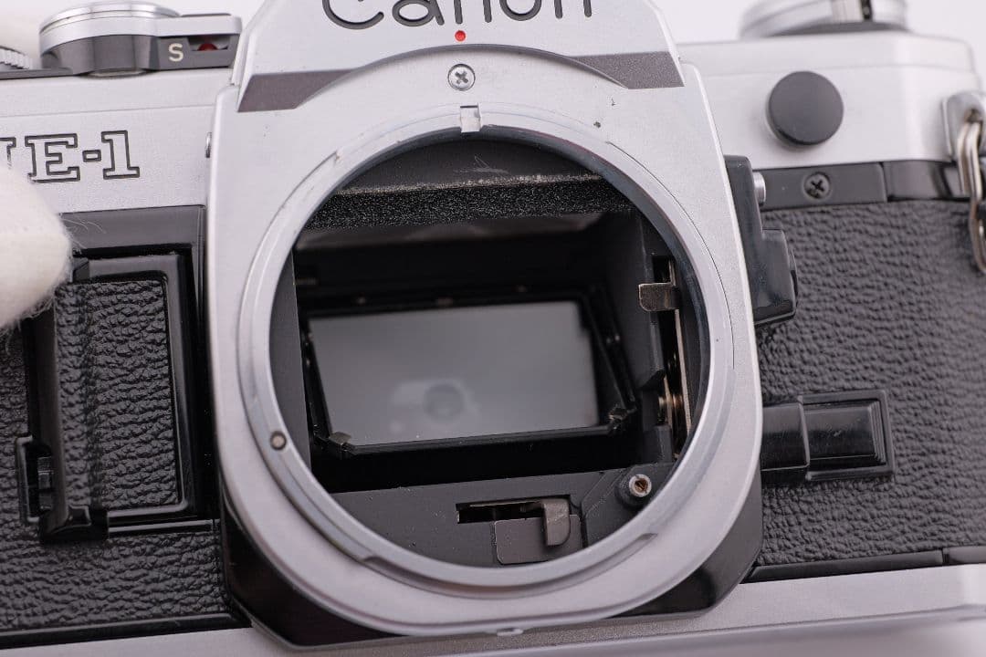 フィルムカメラ Canon AE-1 + NewFD 50mm F2