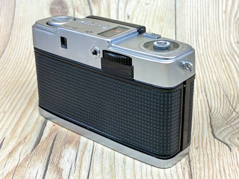 【整備品】OLYMPUS-PEN PEN D3 オリンパス 美品