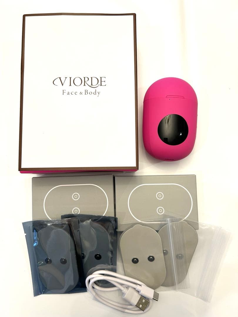 【超美品】ヴィオーデ 全身 EMS美容器 ジェルパッド4枚付き
