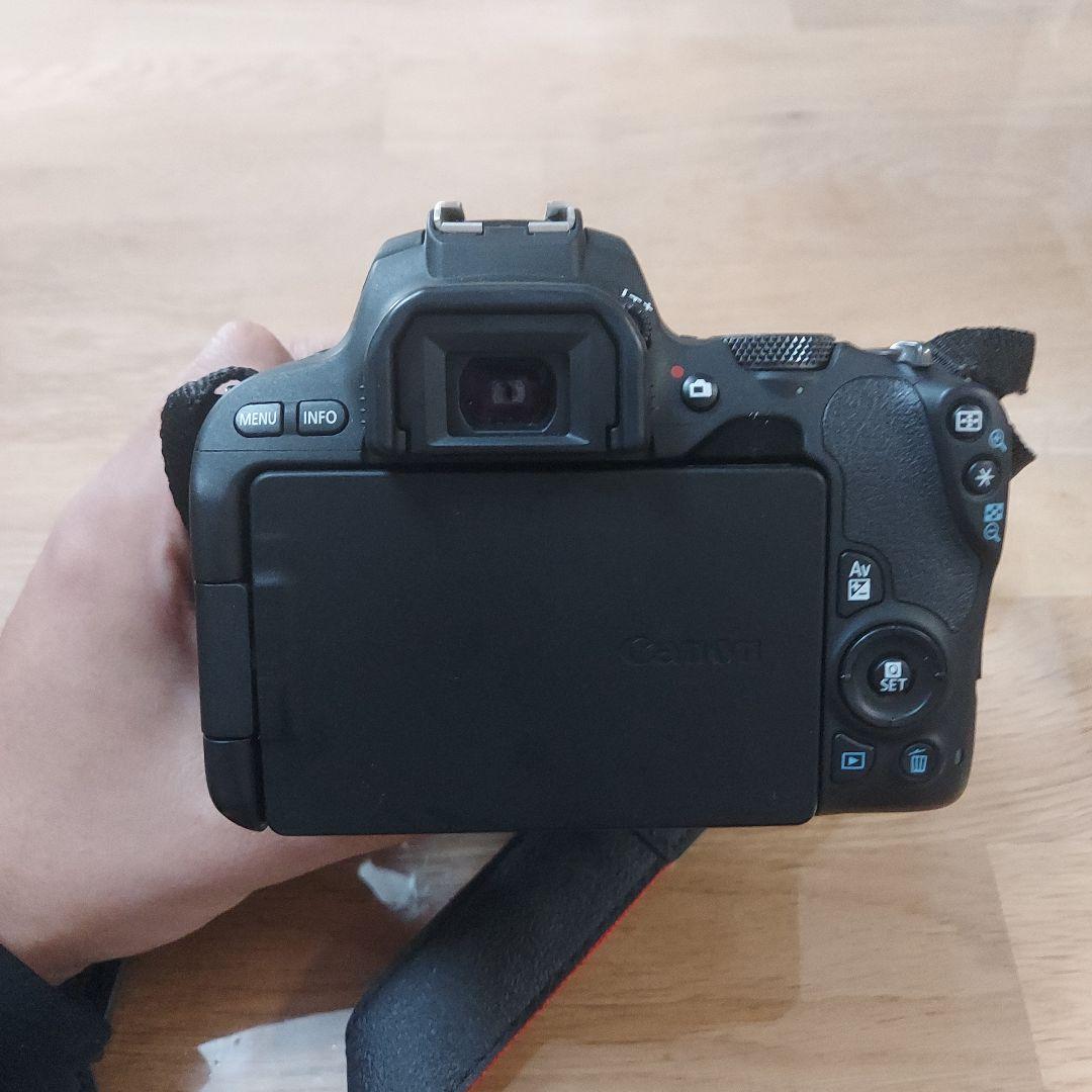 キャノンeos kiss x9