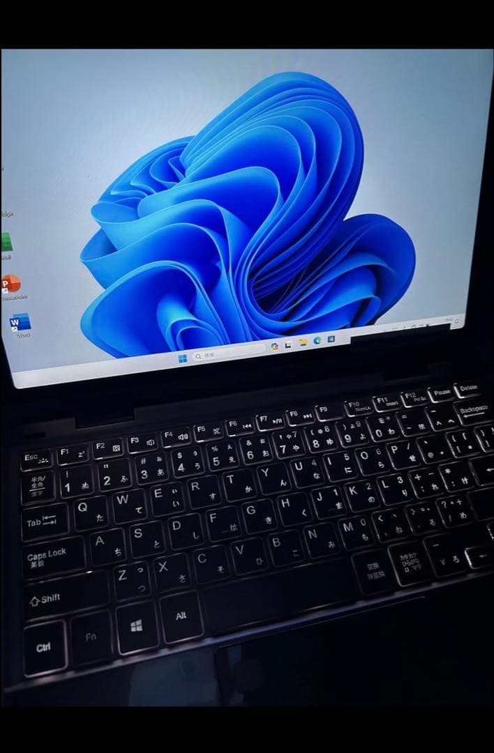 オールピンク　ノートPC 2way タッチパネル