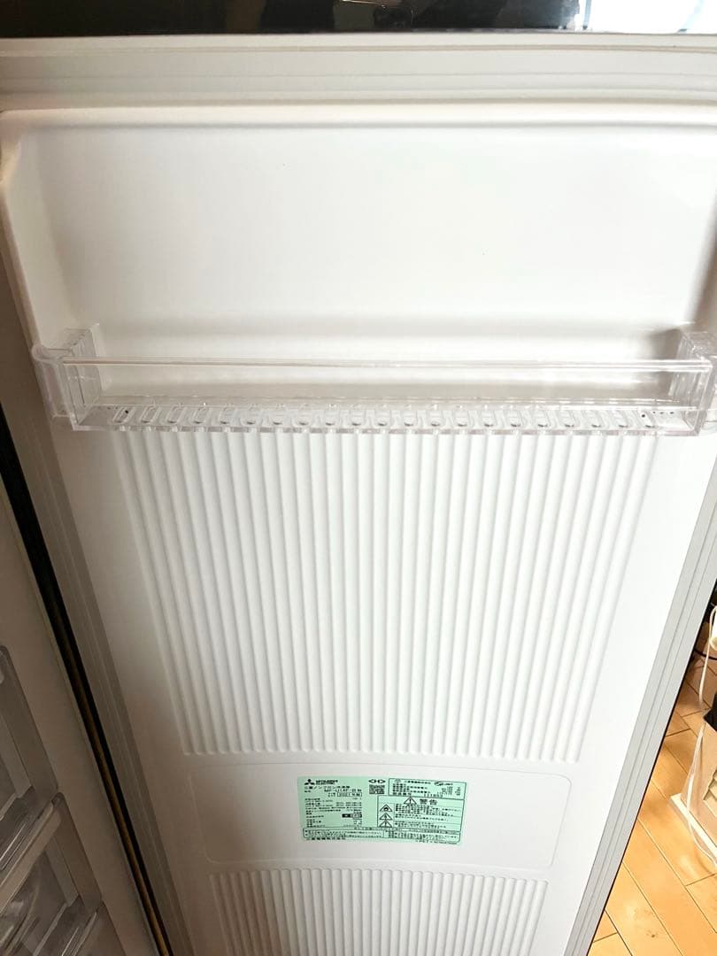 MITSUBISHI 1ドア冷凍庫 144L MF-U14Fサファイアブラック