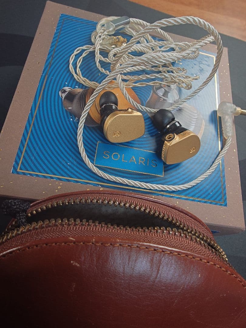 Campfire audio Solaris 筐体のみ美品