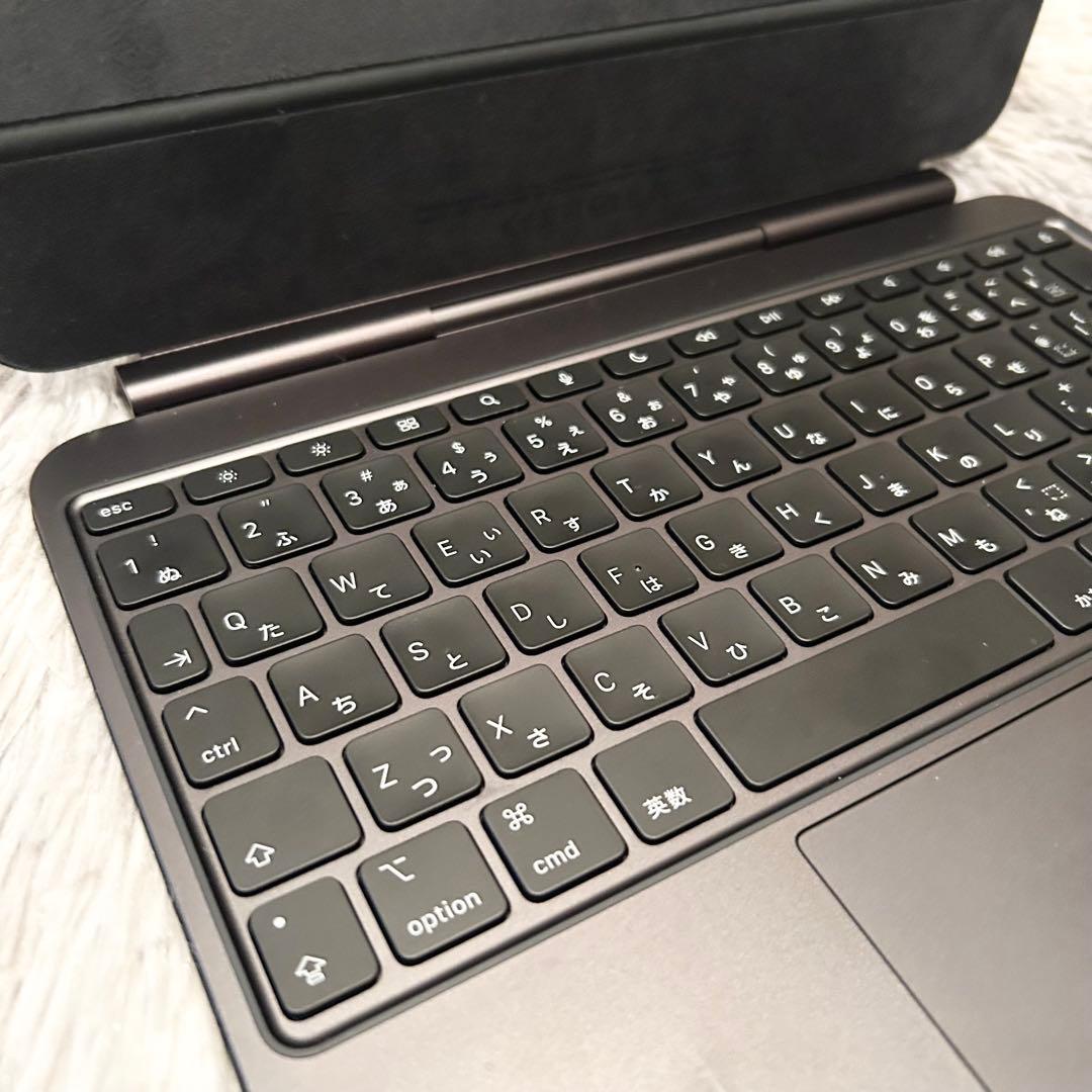 【極美品】Apple magic keyboard MWR03J/A A2975