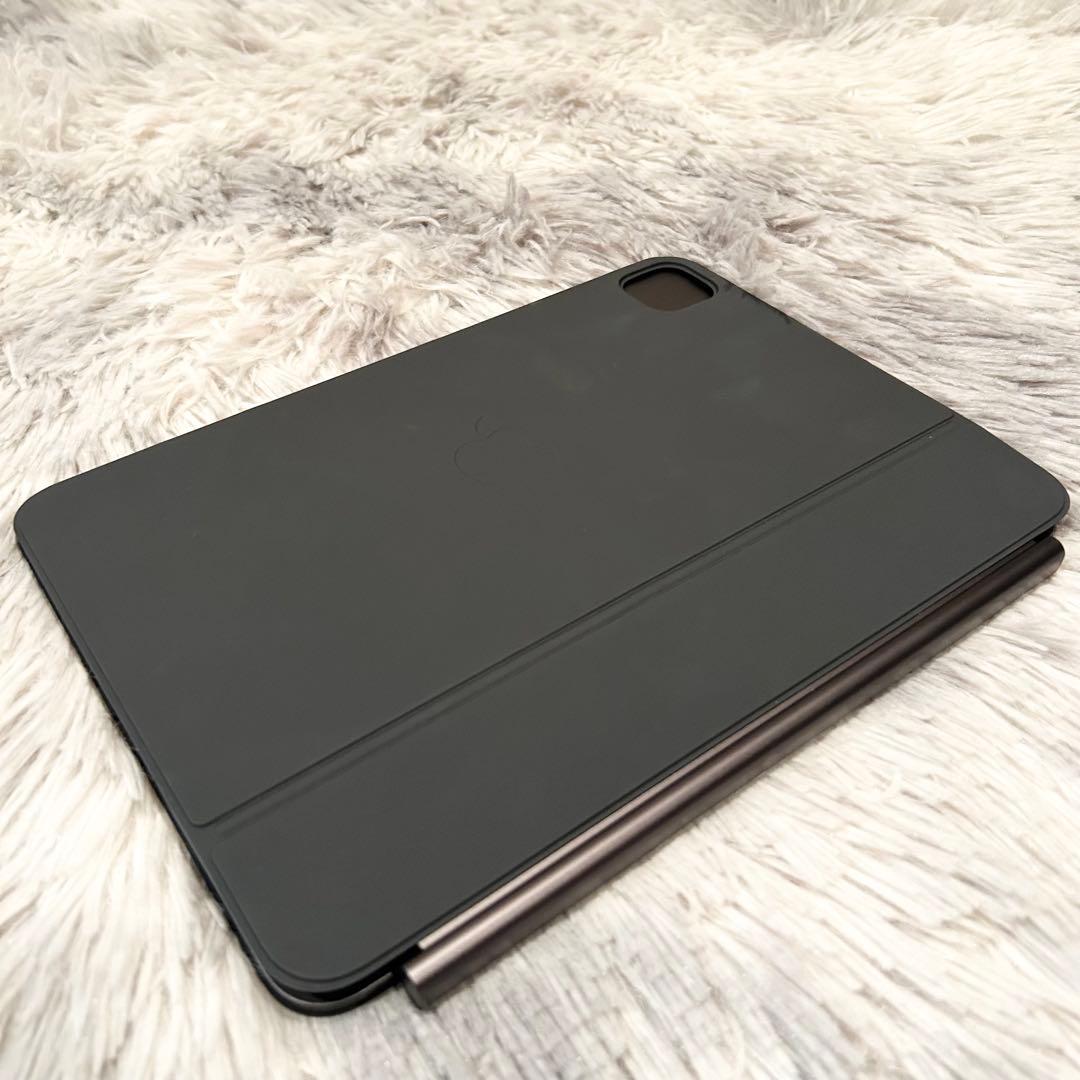 【極美品】Apple magic keyboard MWR03J/A A2975