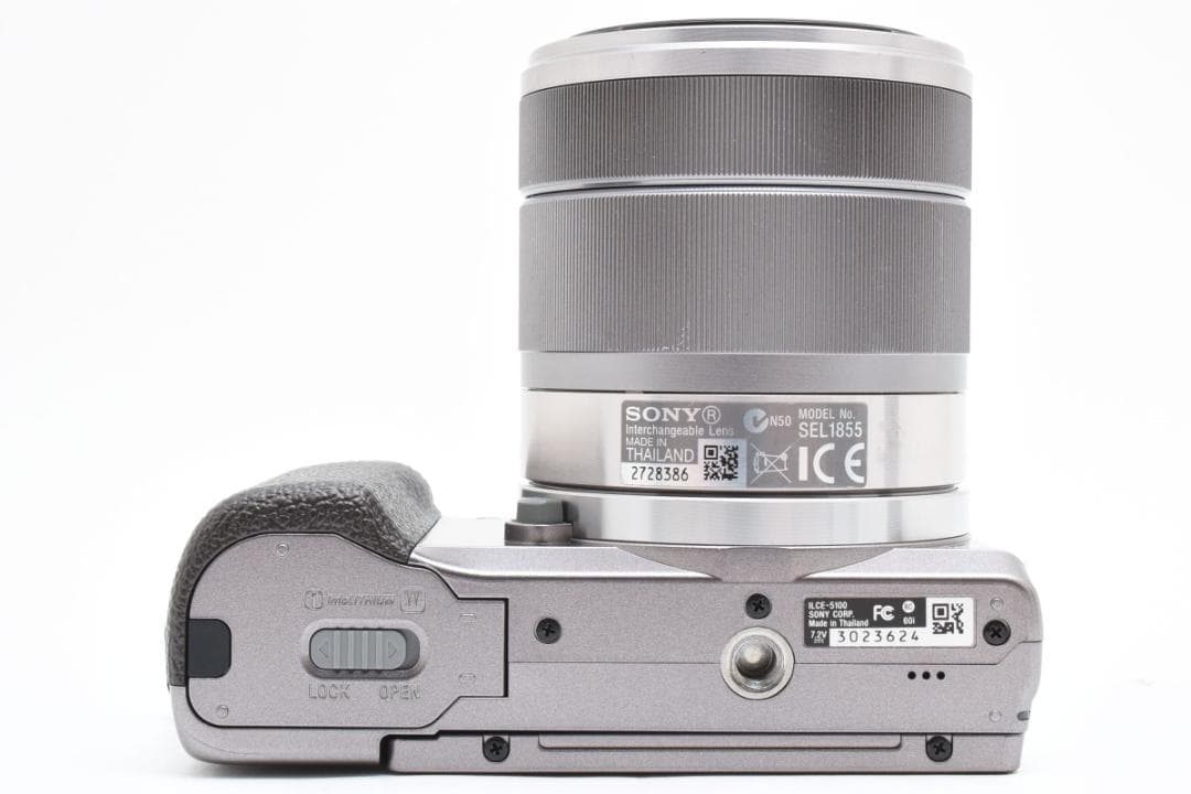 ■ショット数648回■美品■SONY α5100 +18-55レンズキット