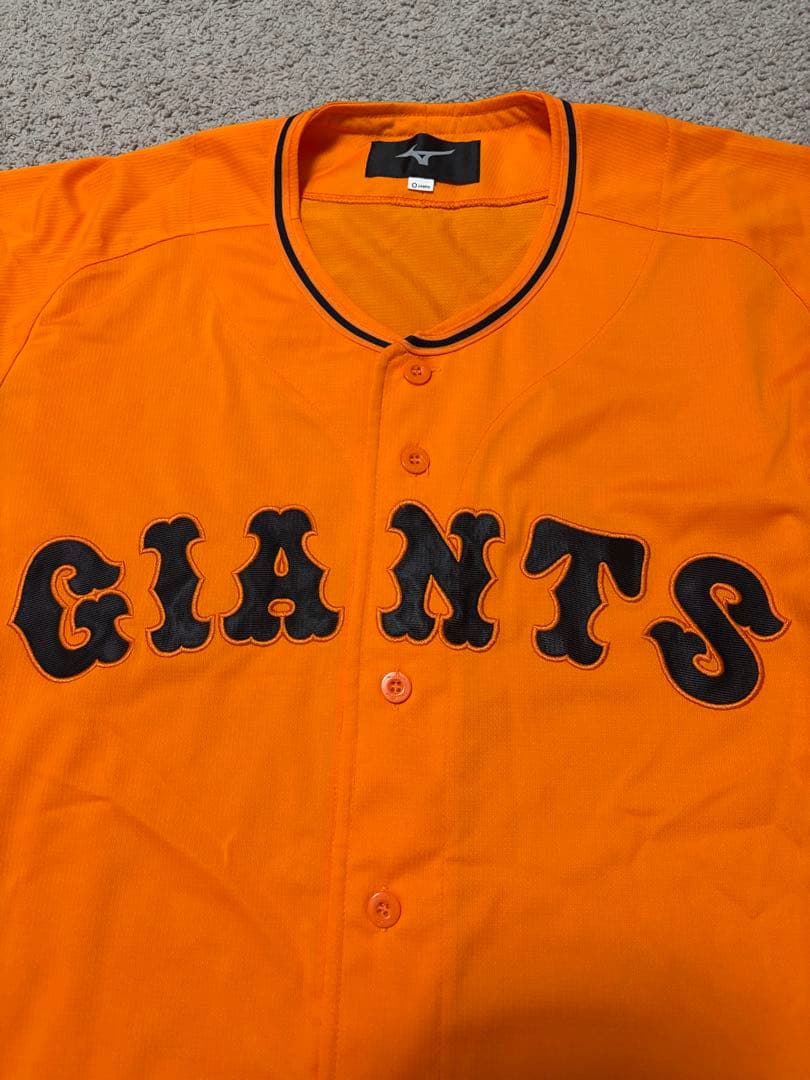 読売　ジャイアンツ　ミズノ　やユニフォーム